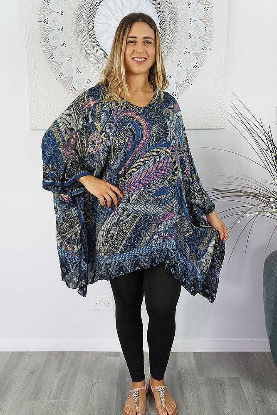 Plus Size Sundrenched | Short Tunic Retro Batik