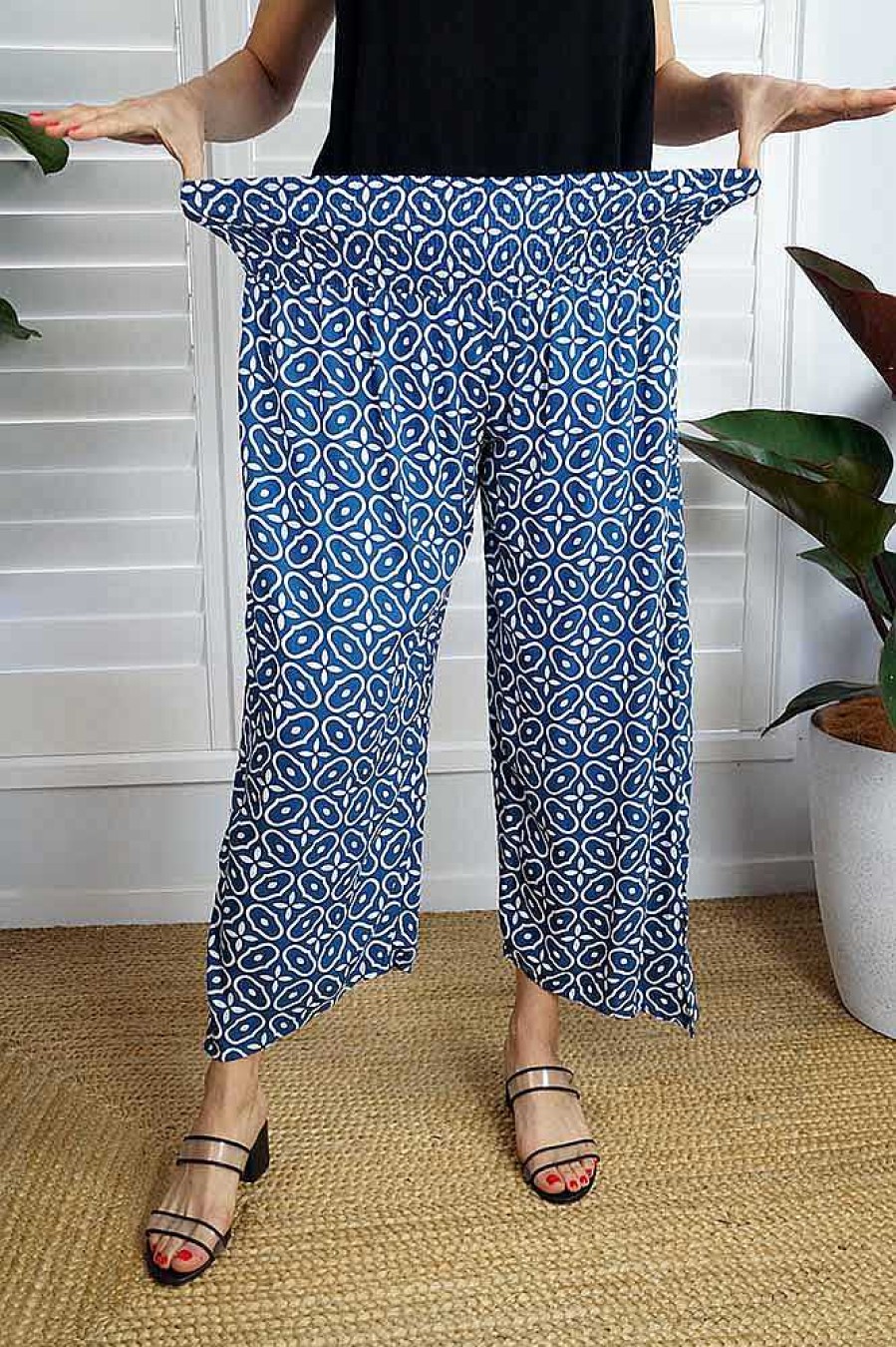 Ladies Sundrenched | 3/4 Bazzar Pant "Links"