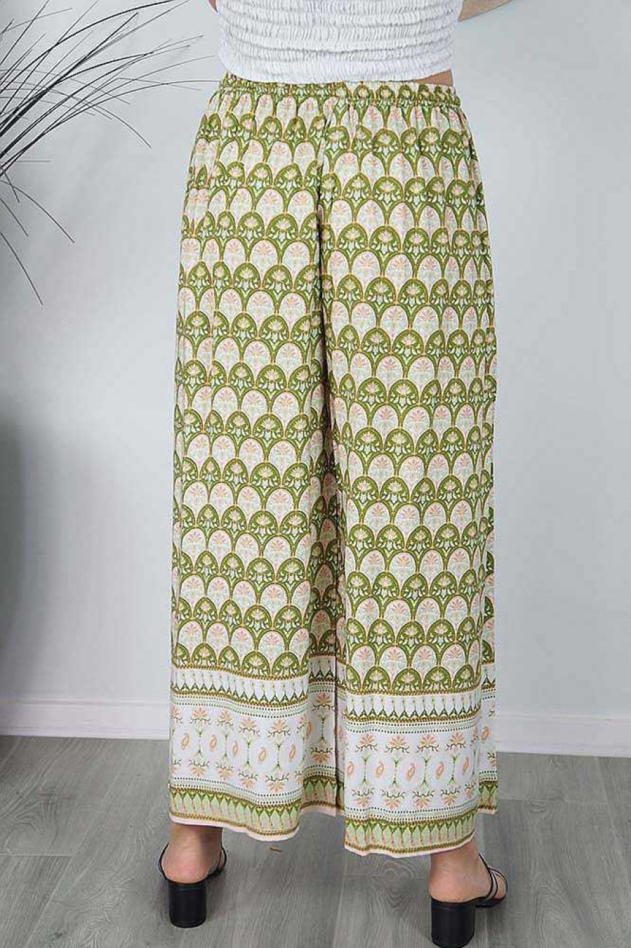 Ladies Sundrenched | Cha Cha Pant "Scallops"