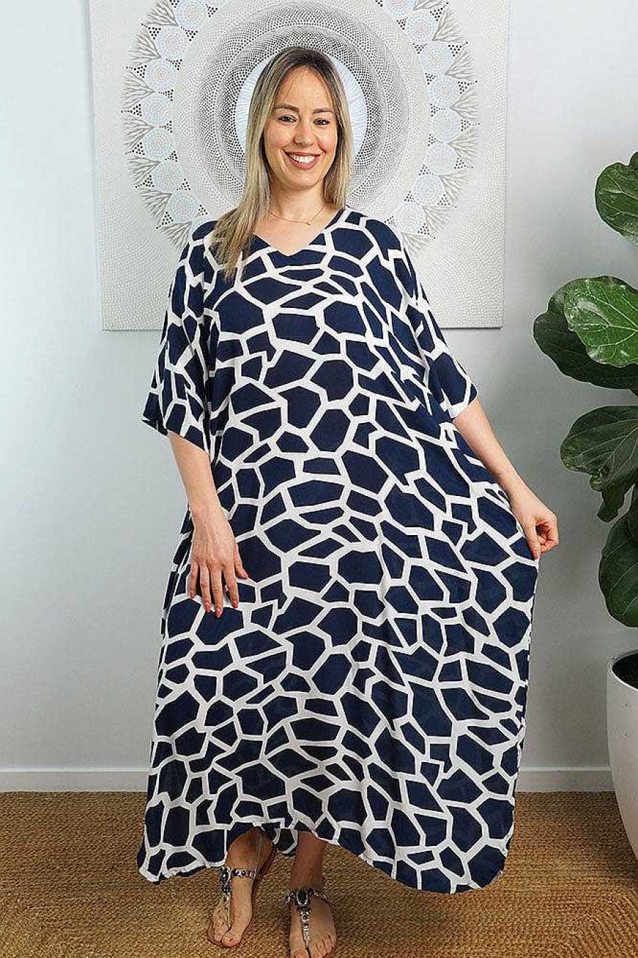 Ladies Sundrenched Regular Kaftans | Long Kaftan "Giraffe