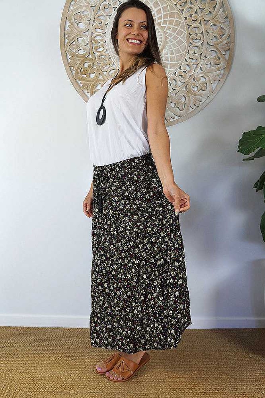 Ladies Sundrenched | Tiered Skirt "Starflower" Black