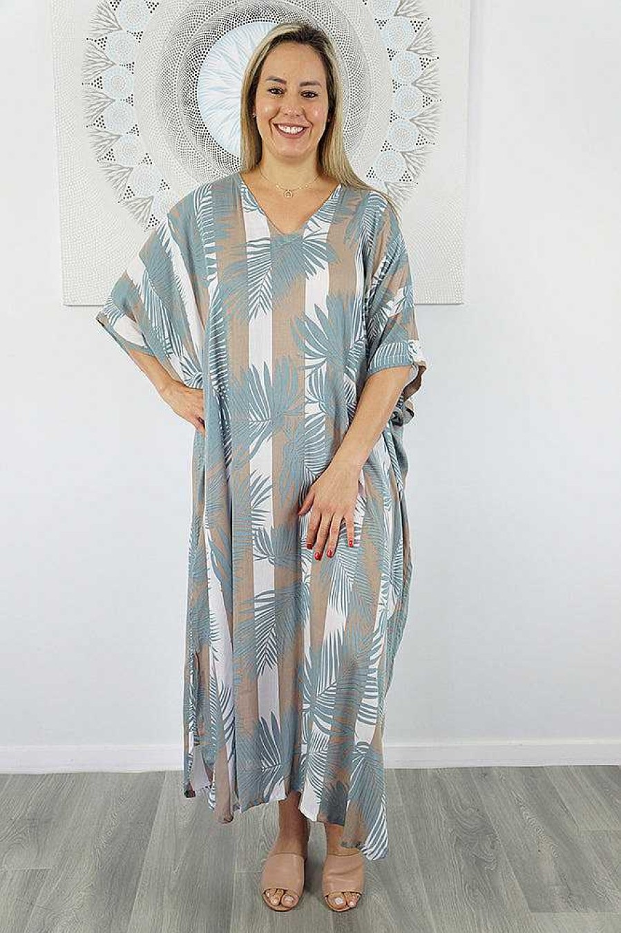 Ladies Sundrenched Regular Kaftans | Long Kaftan "Leaf-Stripe"