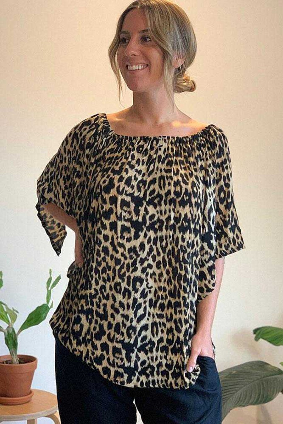 Plus Size Sundrenched | Libra Top "Leopard"