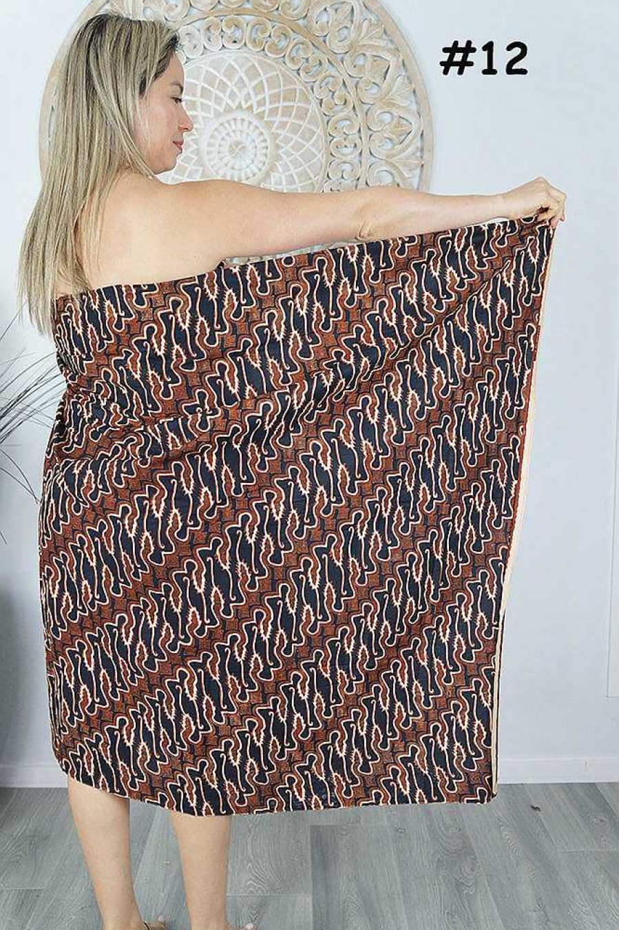 Sarongs Sundrenched | Traditional "Batik" Sarong