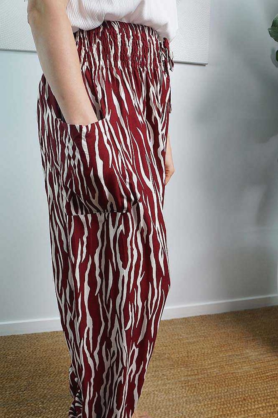 Ladies Sundrenched | Harem Pant "Zebra" Maroon