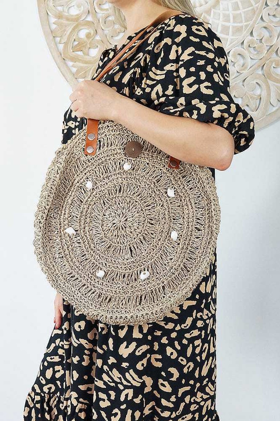 Accessories Sundrenched Carry Bags | Round Sea Grass Carry Bags Round With Shell Trims