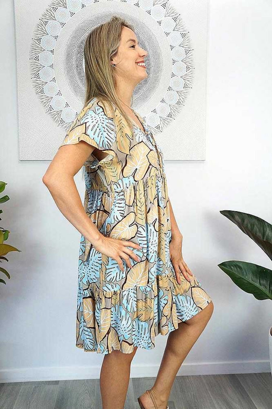 Ladies Sundrenched Short Dresses | Kiki Dress "Leaves"