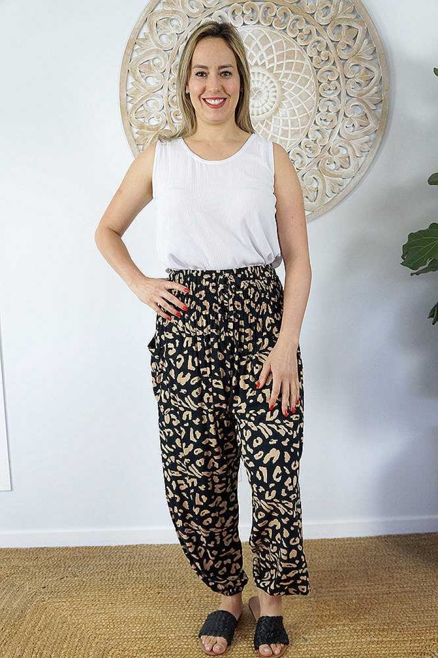 Plus Size Sundrenched | Harem Pant "Walnut" Black