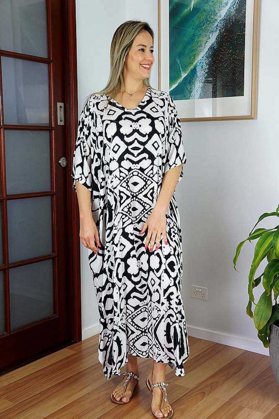 Ladies Sundrenched Regular Kaftans | Long Kaftan Tribal