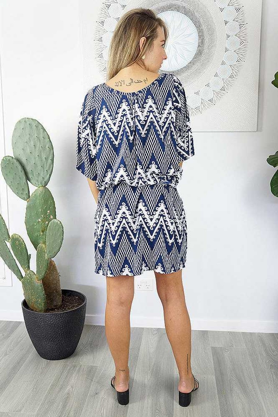 Ladies Sundrenched Short Dresses | Hayman Dress "Classic Zig Zag"